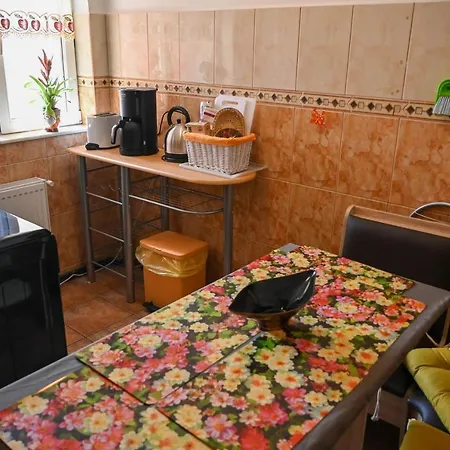 The Sea Breeze Apartment Constanta