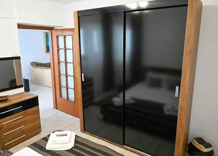 The Sea Breeze * Constanţa